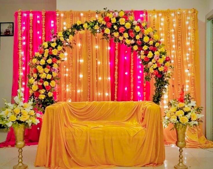 Hall Decor